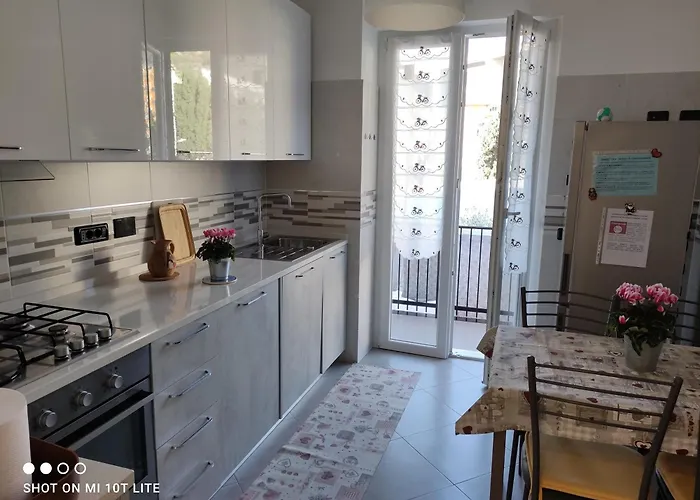 Casa Di Carlo Διαμέρισμα Recco